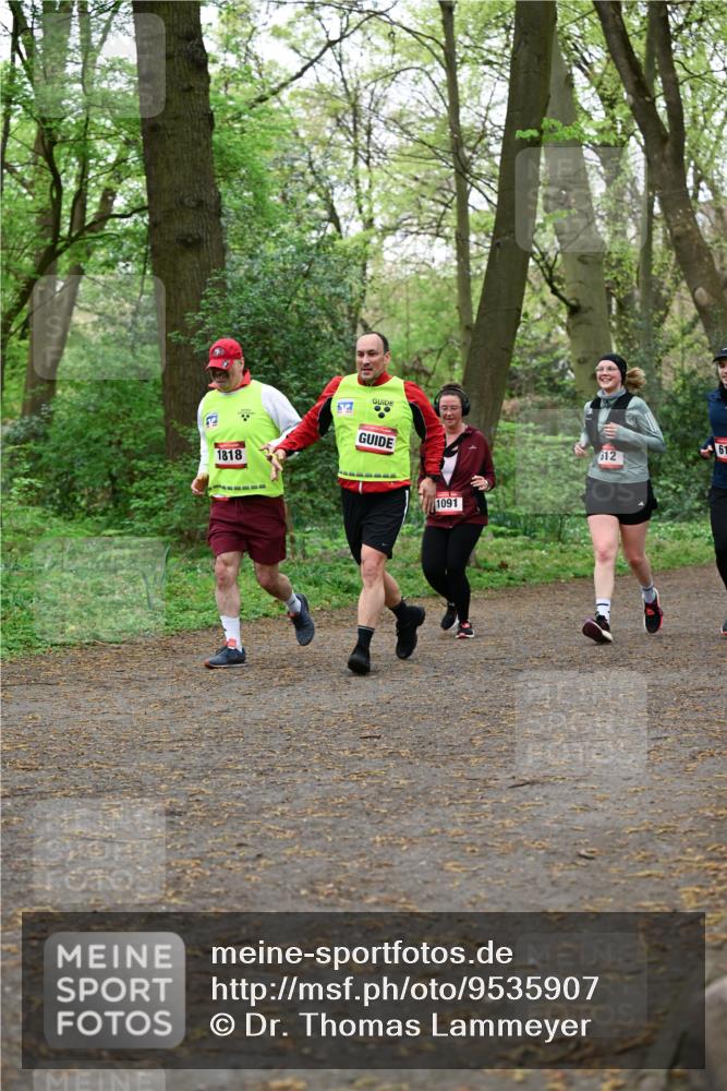 19.04.2026 - Hammer Lauf Dr. Thomas Lammeyer http://msf.ph/oto/9535907 19.04.2026 10:20:35 Laufen 1818, 1091, 612 meine-sportfotos.de