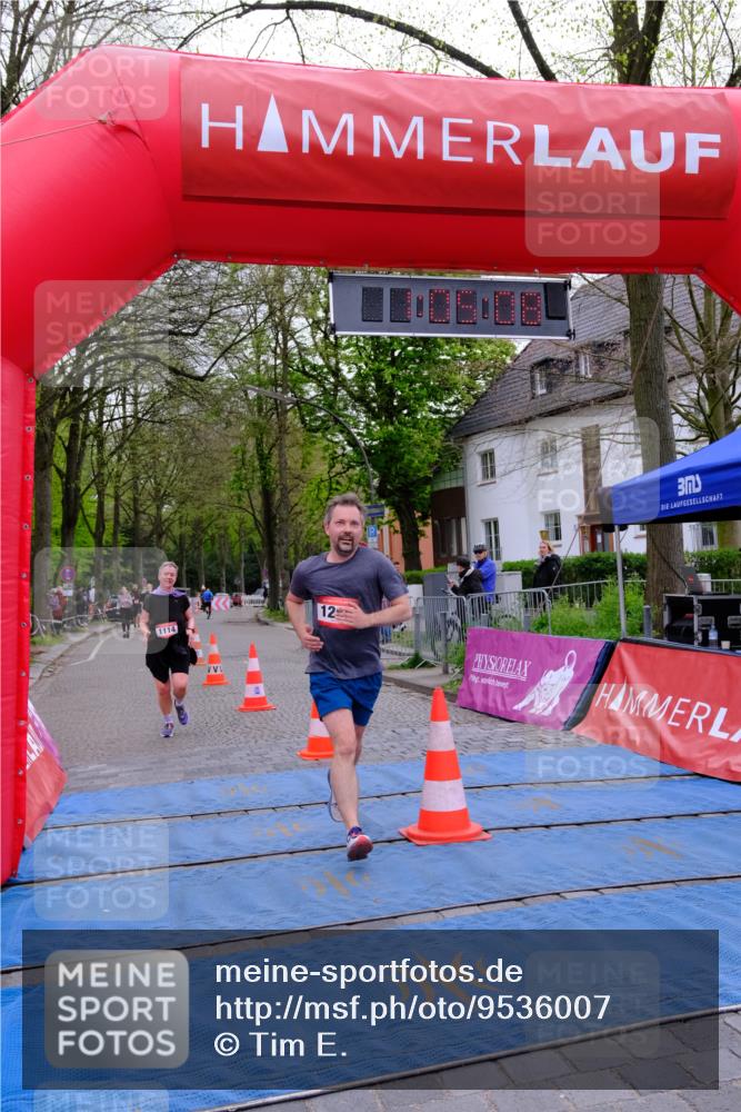 19.04.2026 - Hammer Lauf Tim E. http://msf.ph/oto/9536007 19.04.2026 10:50:16 Ziel 401, 1114, 1266 meine-sportfotos.de