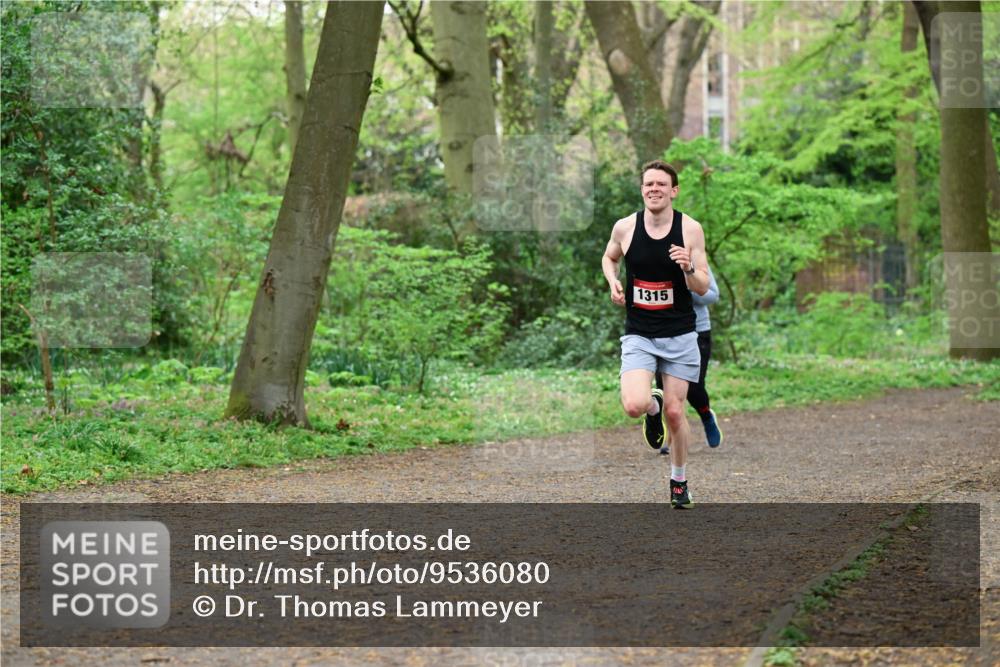 19.04.2026 - Hammer Lauf Dr. Thomas Lammeyer http://msf.ph/oto/9536080 19.04.2026 10:21:14 Laufen 1315 meine-sportfotos.de