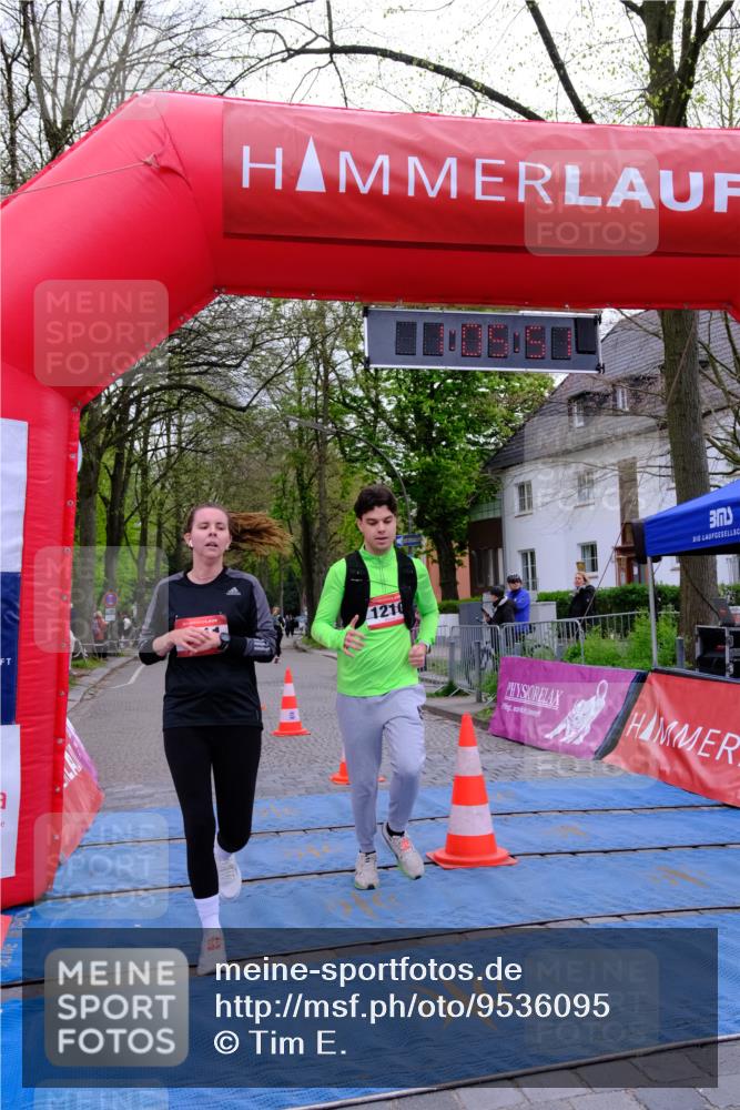 19.04.2026 - Hammer Lauf Tim E. http://msf.ph/oto/9536095 19.04.2026 10:50:59 Ziel 328, 557, 782, 1210, 1211 meine-sportfotos.de