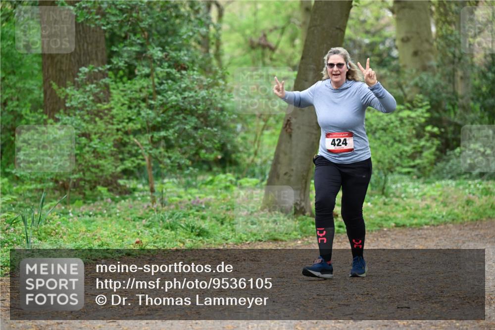 19.04.2026 - Hammer Lauf Dr. Thomas Lammeyer http://msf.ph/oto/9536105 19.04.2026 10:21:17 Laufen 424 meine-sportfotos.de