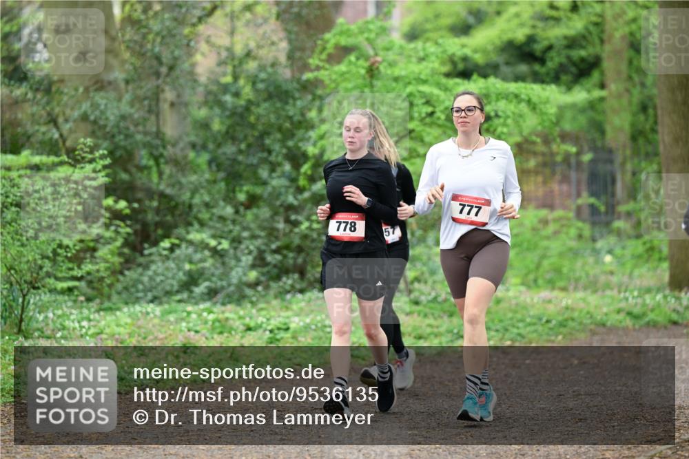19.04.2026 - Hammer Lauf Dr. Thomas Lammeyer http://msf.ph/oto/9536135 19.04.2026 10:21:38 Laufen 778, 777 meine-sportfotos.de