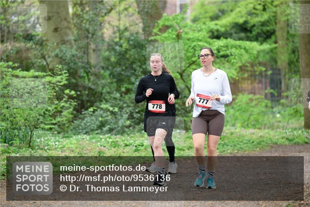 19.04.2026 - Hammer Lauf Dr. Thomas Lammeyer http://msf.ph/oto/9536136 19.04.2026 10:21:38 Laufen 778, 777 meine-sportfotos.de