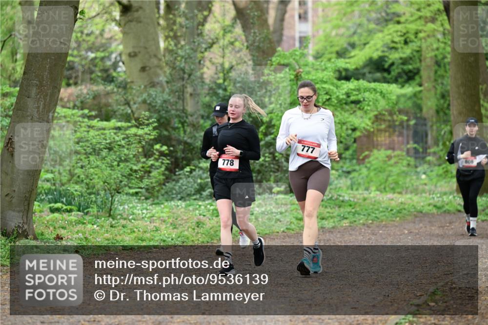 19.04.2026 - Hammer Lauf Dr. Thomas Lammeyer http://msf.ph/oto/9536139 19.04.2026 10:21:39 Laufen 778, 777, 808 meine-sportfotos.de