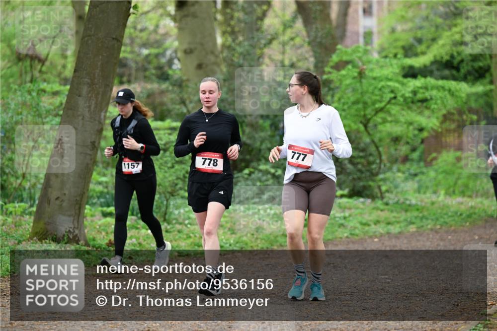 19.04.2026 - Hammer Lauf Dr. Thomas Lammeyer http://msf.ph/oto/9536156 19.04.2026 10:21:40 Laufen 1157, 778, 777 meine-sportfotos.de