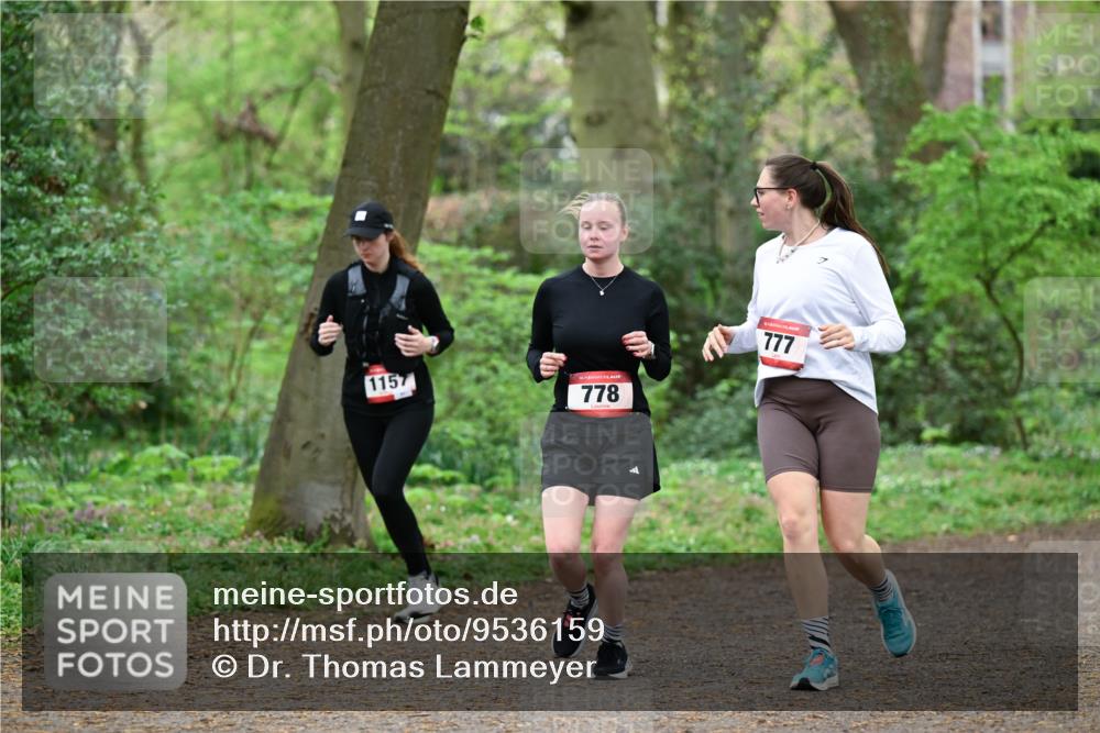 19.04.2026 - Hammer Lauf Dr. Thomas Lammeyer http://msf.ph/oto/9536159 19.04.2026 10:21:40 Laufen 1157, 778, 777 meine-sportfotos.de