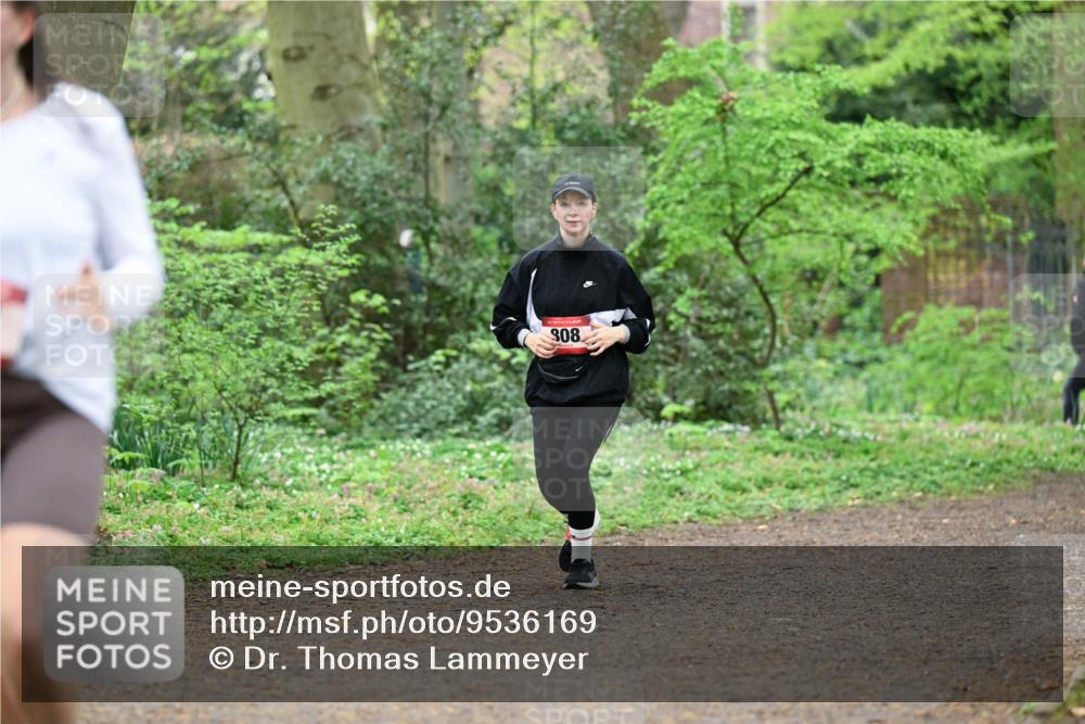 19.04.2026 - Hammer Lauf Dr. Thomas Lammeyer http://msf.ph/oto/9536169 19.04.2026 10:21:42 Laufen 308 meine-sportfotos.de