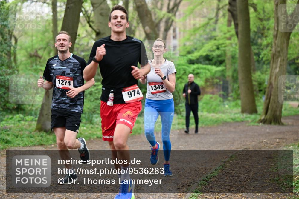19.04.2026 - Hammer Lauf Dr. Thomas Lammeyer http://msf.ph/oto/9536283 19.04.2026 10:22:23 Laufen 1274, 117, 974, 1343 meine-sportfotos.de
