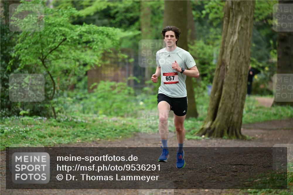 19.04.2026 - Hammer Lauf Dr. Thomas Lammeyer http://msf.ph/oto/9536291 19.04.2026 10:22:36 Laufen 657 meine-sportfotos.de