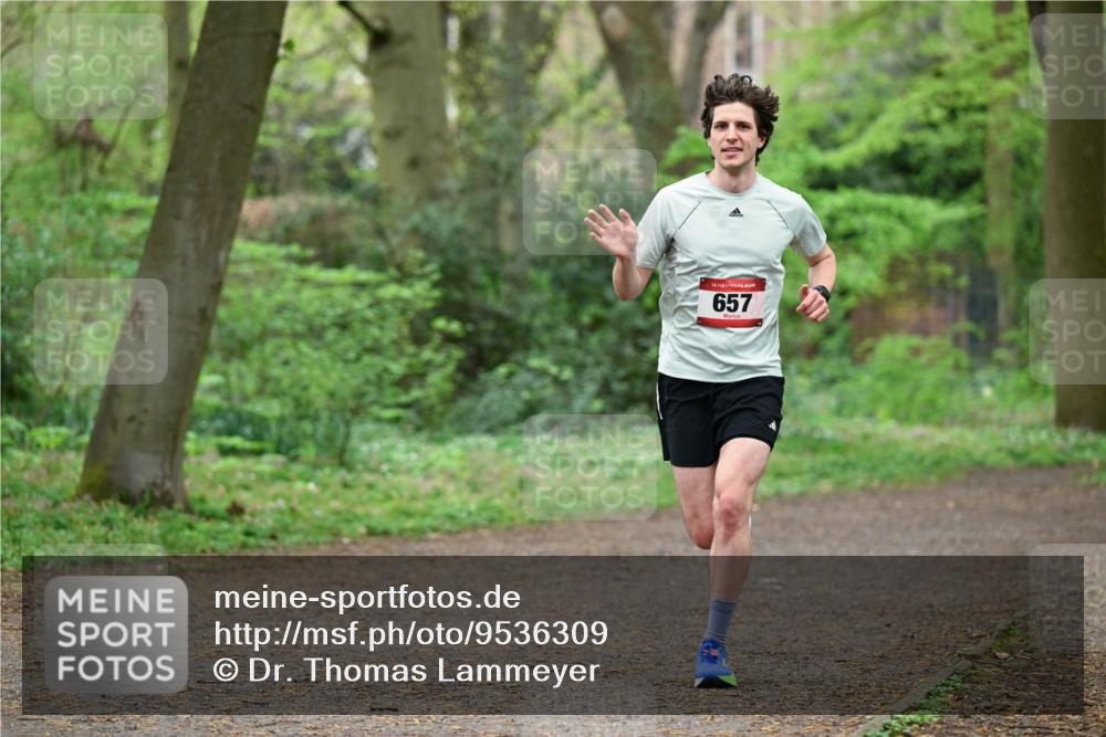19.04.2026 - Hammer Lauf Dr. Thomas Lammeyer http://msf.ph/oto/9536309 19.04.2026 10:22:38 Laufen 657 meine-sportfotos.de