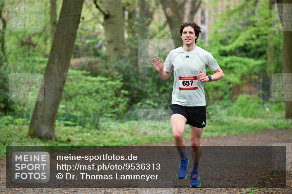 19.04.2026 - Hammer Lauf Dr. Thomas Lammeyer http://msf.ph/oto/9536313 19.04.2026 10:22:38 Laufen 657 meine-sportfotos.de