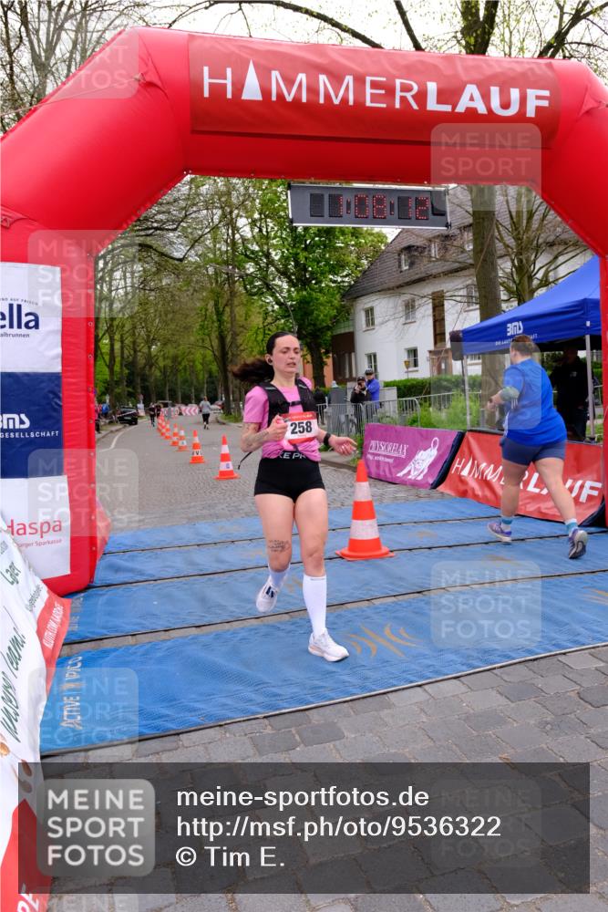 19.04.2026 - Hammer Lauf Tim E. http://msf.ph/oto/9536322 19.04.2026 10:53:19 Ziel 229, 230, 258, 289, 425, 1063 meine-sportfotos.de