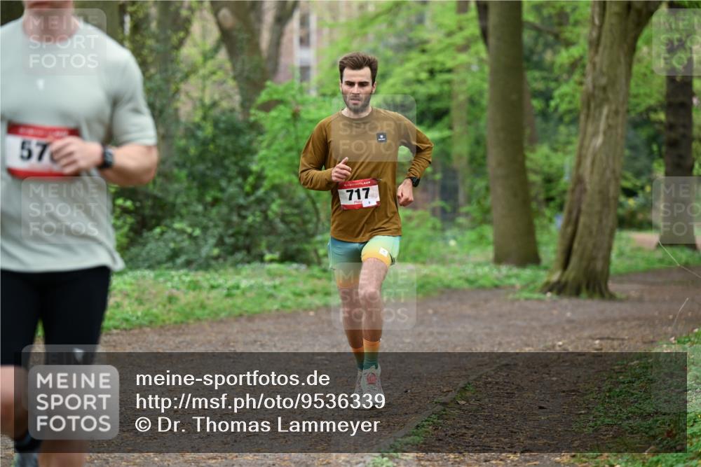 19.04.2026 - Hammer Lauf Dr. Thomas Lammeyer http://msf.ph/oto/9536339 19.04.2026 10:22:50 Laufen 717 meine-sportfotos.de