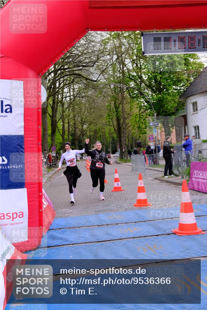 19.04.2026 - Hammer Lauf Tim E. http://msf.ph/oto/9536366 19.04.2026 10:53:42 Ziel 253, 492, 493, 1684 meine-sportfotos.de
