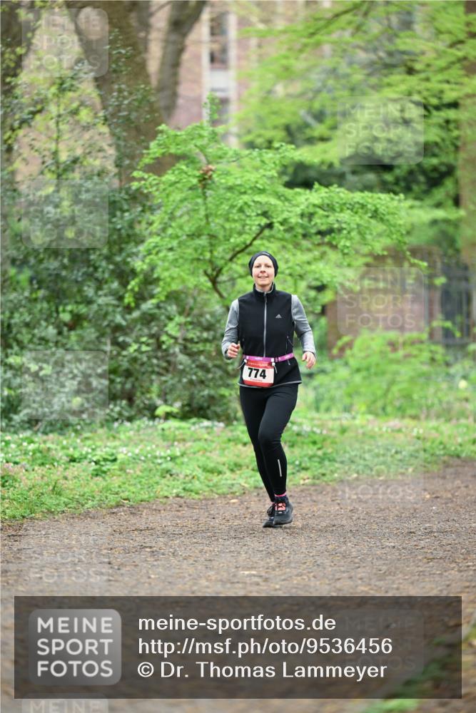 19.04.2026 - Hammer Lauf Dr. Thomas Lammeyer http://msf.ph/oto/9536456 19.04.2026 10:24:15 Laufen 774 meine-sportfotos.de