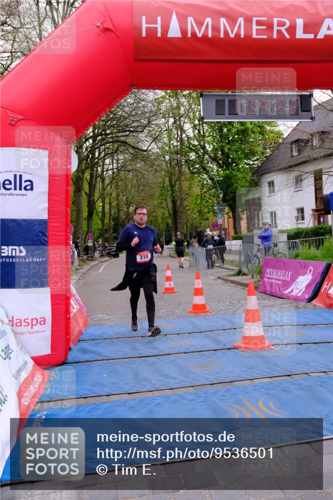 19.04.2026 - Hammer Lauf Tim E. http://msf.ph/oto/9536501 19.04.2026 10:55:00 Ziel 210, 310 meine-sportfotos.de