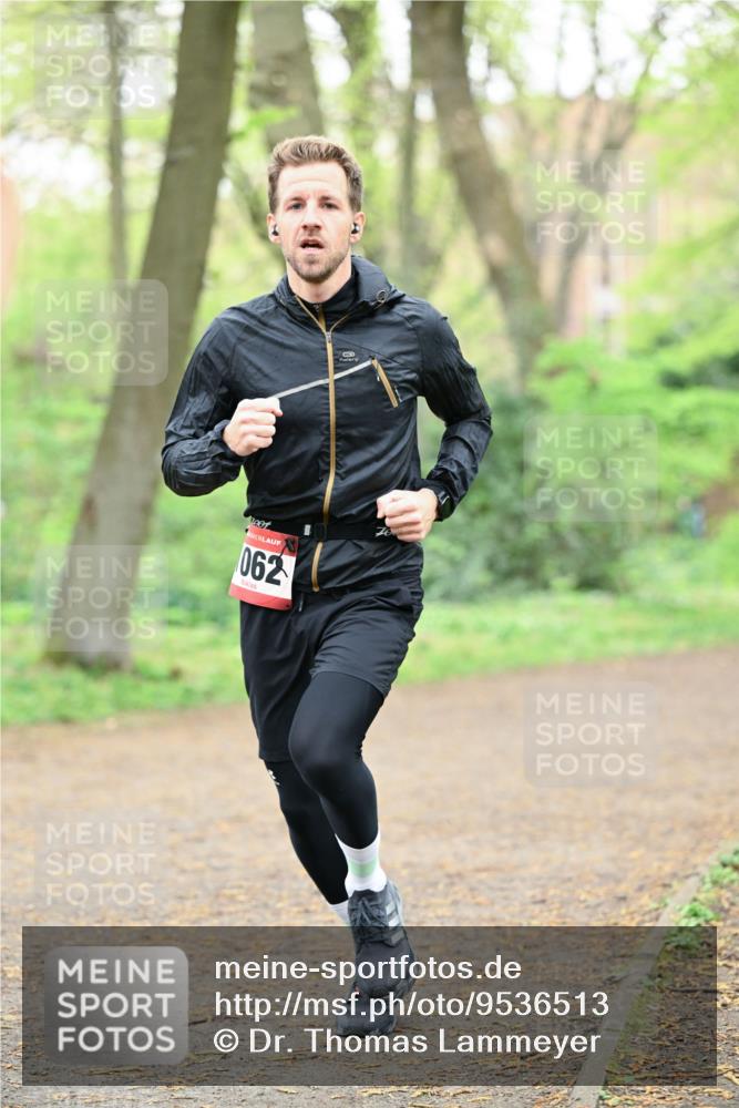 19.04.2026 - Hammer Lauf Dr. Thomas Lammeyer http://msf.ph/oto/9536513 19.04.2026 10:24:38 Laufen 062 meine-sportfotos.de