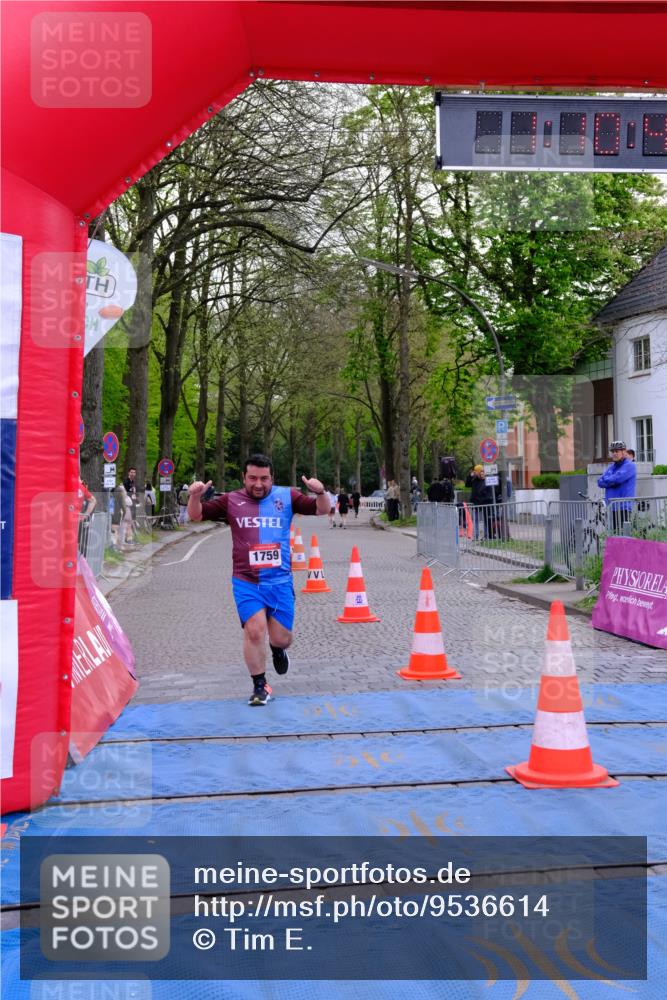 19.04.2026 - Hammer Lauf Tim E. http://msf.ph/oto/9536614 19.04.2026 10:55:56 Ziel 1759 meine-sportfotos.de