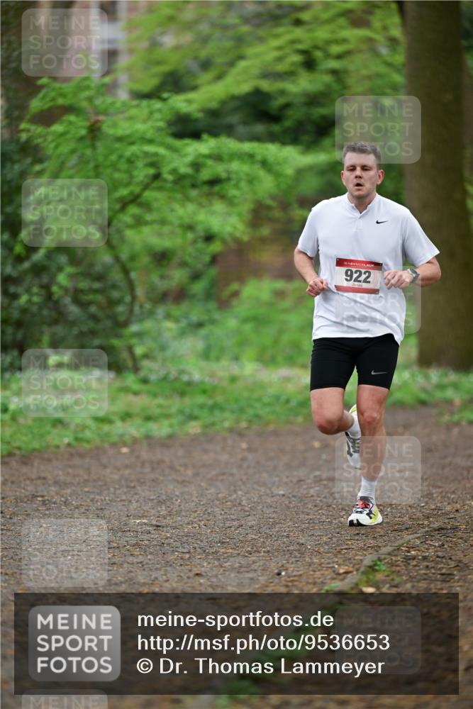 19.04.2026 - Hammer Lauf Dr. Thomas Lammeyer http://msf.ph/oto/9536653 19.04.2026 10:25:30 Laufen 922 meine-sportfotos.de