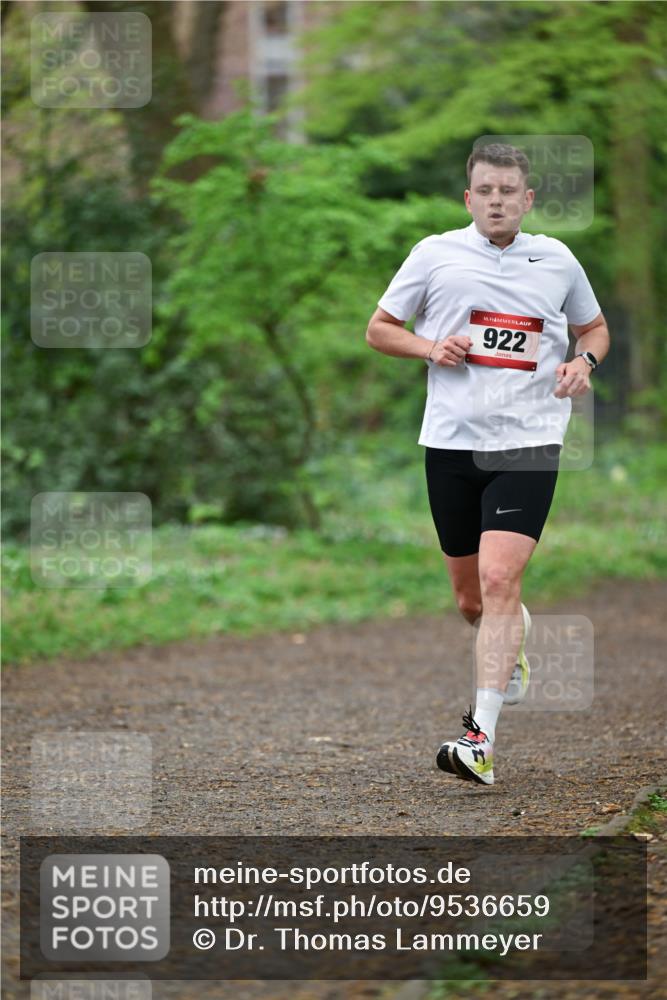 19.04.2026 - Hammer Lauf Dr. Thomas Lammeyer http://msf.ph/oto/9536659 19.04.2026 10:25:30 Laufen 922 meine-sportfotos.de