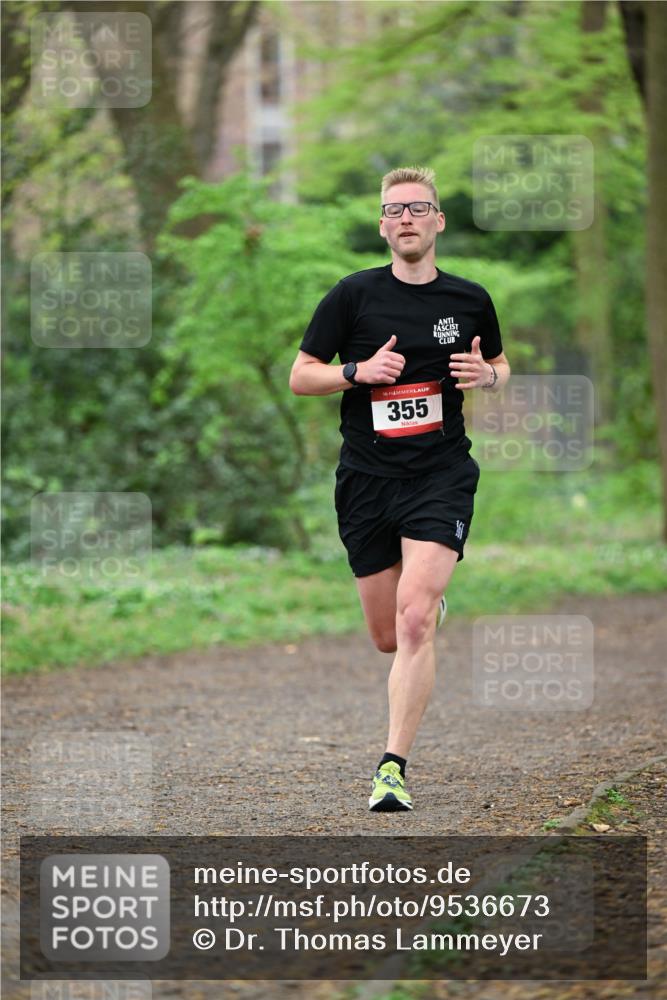 19.04.2026 - Hammer Lauf Dr. Thomas Lammeyer http://msf.ph/oto/9536673 19.04.2026 10:25:32 Laufen 355 meine-sportfotos.de