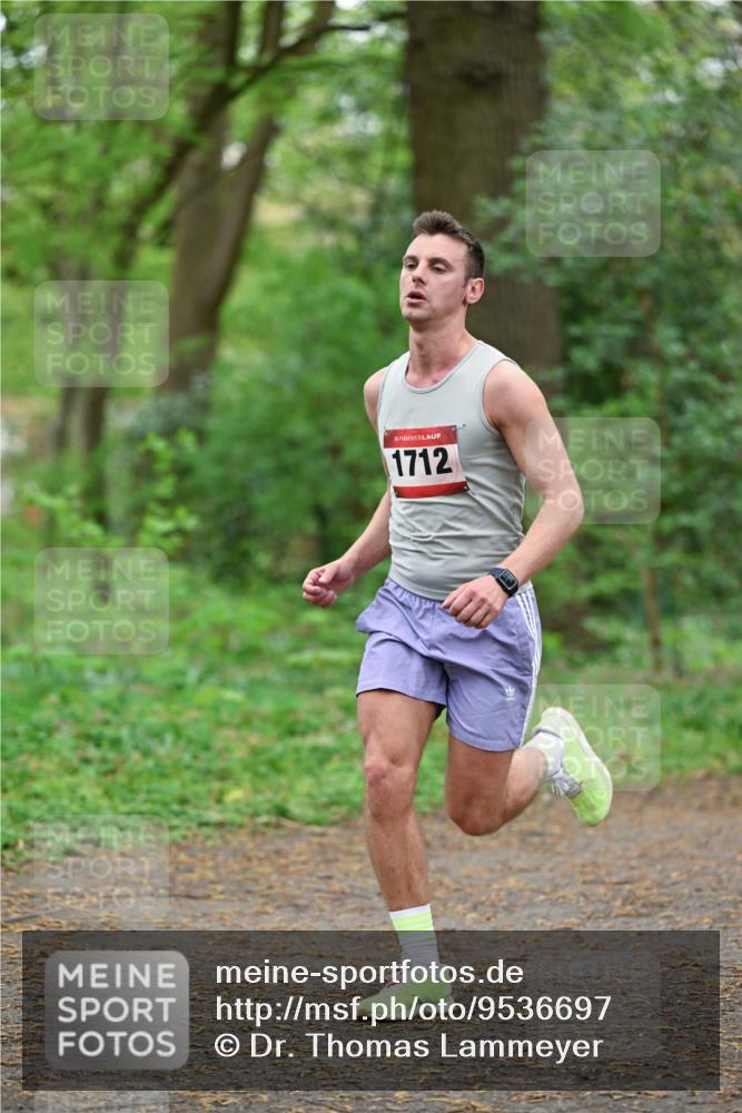 19.04.2026 - Hammer Lauf Dr. Thomas Lammeyer http://msf.ph/oto/9536697 19.04.2026 10:25:49 Laufen 1712 meine-sportfotos.de