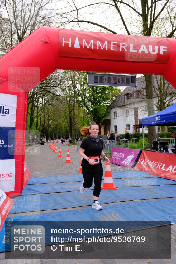 19.04.2026 - Hammer Lauf Tim E. http://msf.ph/oto/9536769 19.04.2026 10:57:08 Ziel 288, 330 meine-sportfotos.de