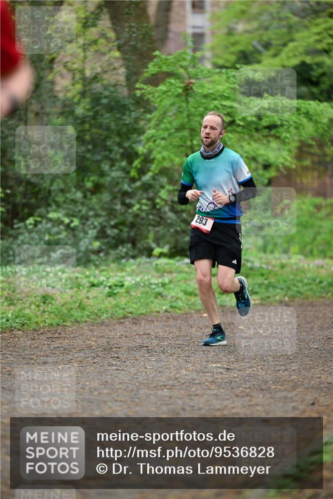 19.04.2026 - Hammer Lauf Dr. Thomas Lammeyer http://msf.ph/oto/9536828 19.04.2026 10:27:15 Laufen 293 meine-sportfotos.de