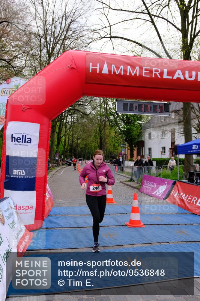 19.04.2026 - Hammer Lauf Tim E. http://msf.ph/oto/9536848 19.04.2026 10:58:19 Ziel 248 meine-sportfotos.de