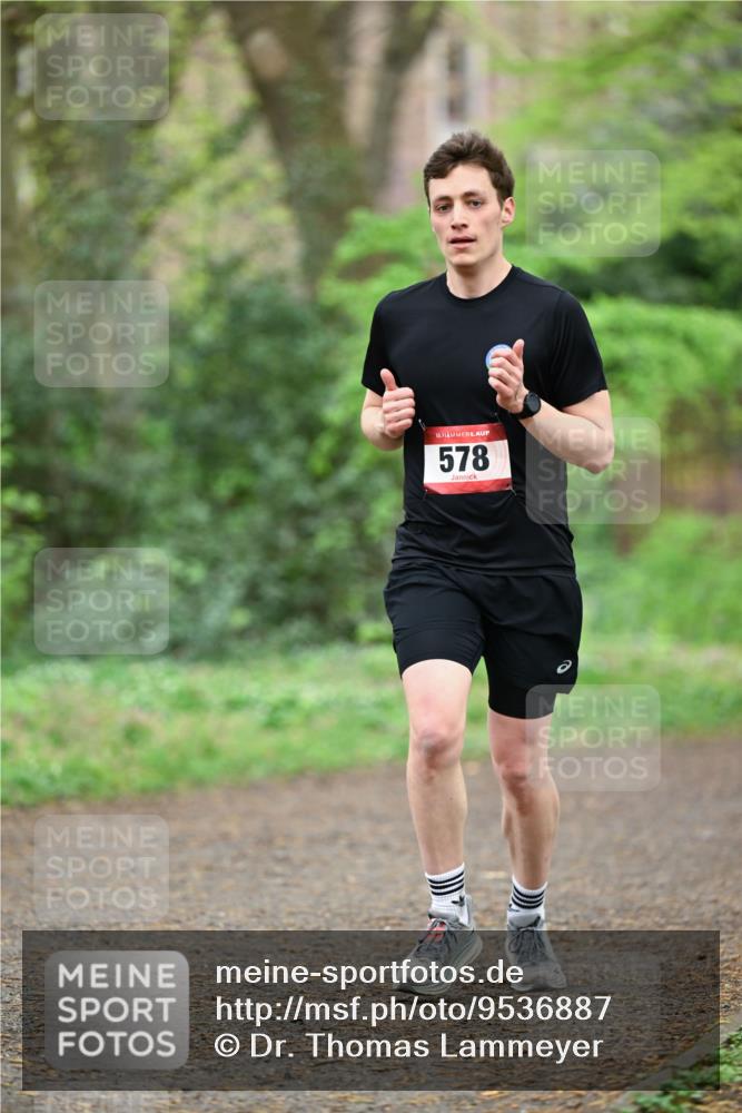 19.04.2026 - Hammer Lauf Dr. Thomas Lammeyer http://msf.ph/oto/9536887 19.04.2026 10:27:27 Laufen 578 meine-sportfotos.de