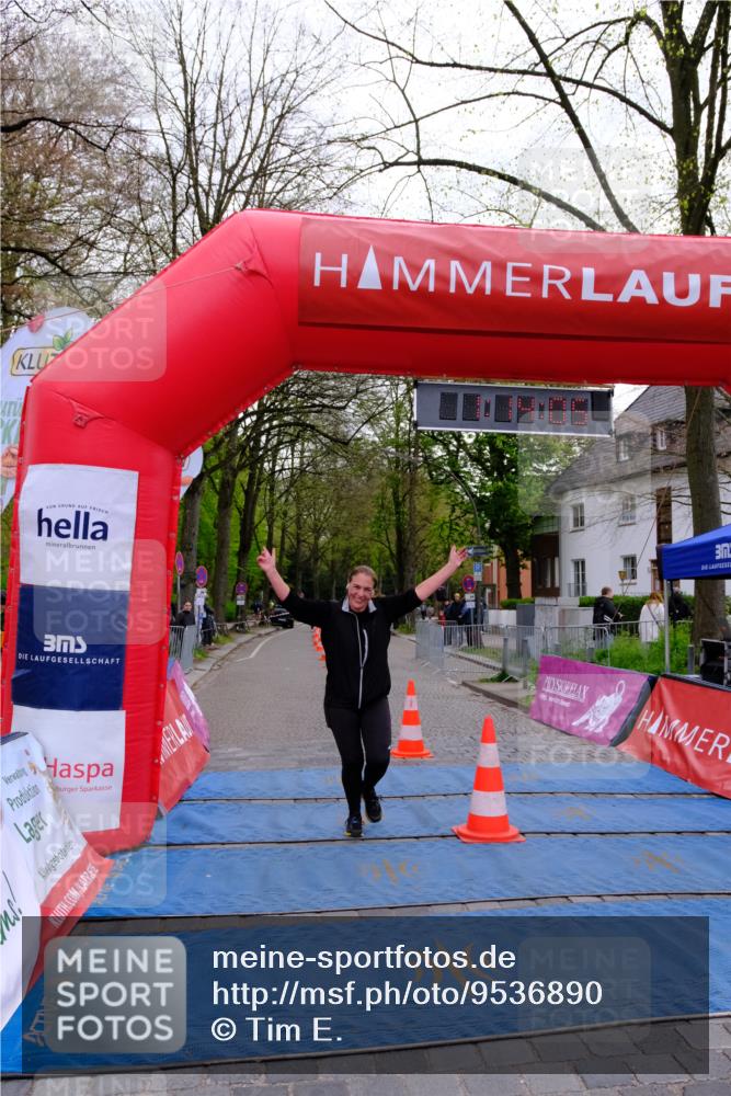 19.04.2026 - Hammer Lauf Tim E. http://msf.ph/oto/9536890 19.04.2026 10:59:13 Ziel 301 meine-sportfotos.de