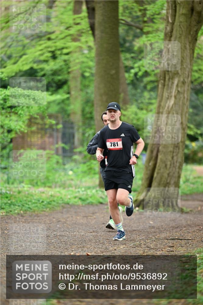 19.04.2026 - Hammer Lauf Dr. Thomas Lammeyer http://msf.ph/oto/9536892 19.04.2026 10:27:29 Laufen 781 meine-sportfotos.de
