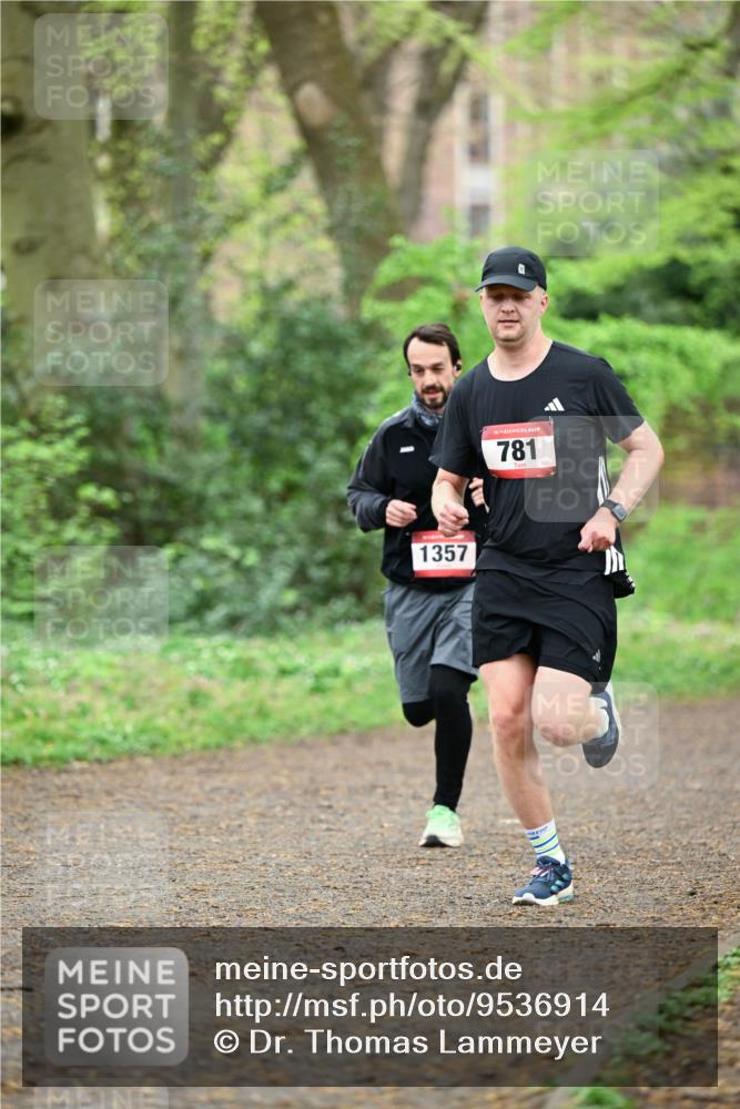 19.04.2026 - Hammer Lauf Dr. Thomas Lammeyer http://msf.ph/oto/9536914 19.04.2026 10:27:31 Laufen 1357, 781 meine-sportfotos.de