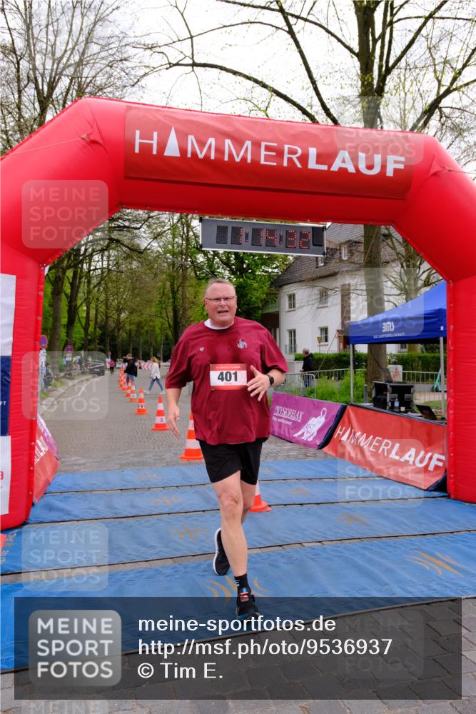 19.04.2026 - Hammer Lauf Tim E. http://msf.ph/oto/9536937 19.04.2026 10:59:40 Ziel 401 meine-sportfotos.de