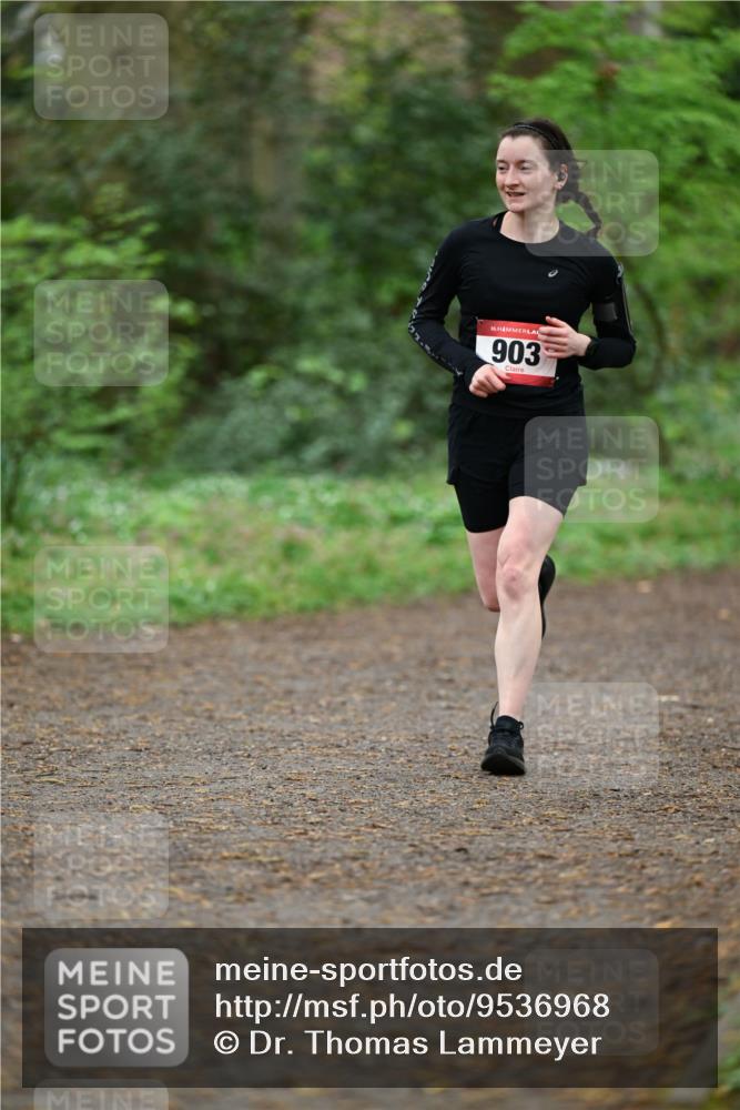 19.04.2026 - Hammer Lauf Dr. Thomas Lammeyer http://msf.ph/oto/9536968 19.04.2026 10:27:46 Laufen 903 meine-sportfotos.de