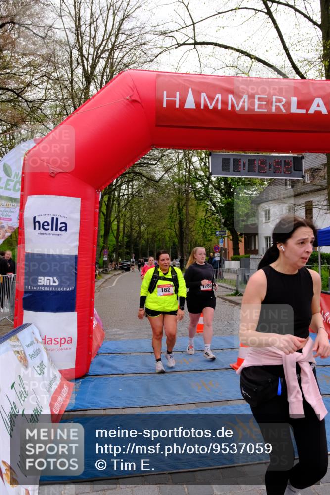 19.04.2026 - Hammer Lauf Tim E. http://msf.ph/oto/9537059 19.04.2026 11:01:00 Ziel 162, 328, 1717 meine-sportfotos.de