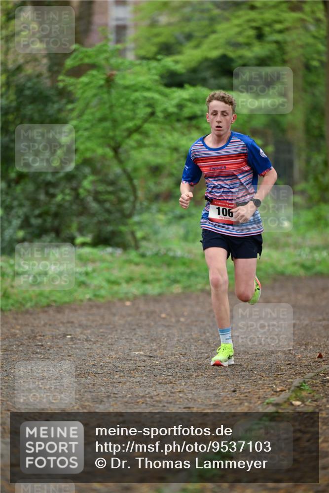 19.04.2026 - Hammer Lauf Dr. Thomas Lammeyer http://msf.ph/oto/9537103 19.04.2026 10:28:40 Laufen 106 meine-sportfotos.de