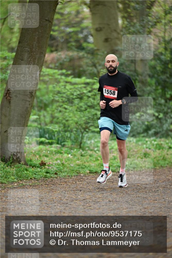 19.04.2026 - Hammer Lauf Dr. Thomas Lammeyer http://msf.ph/oto/9537175 19.04.2026 10:29:06 Laufen 1558 meine-sportfotos.de
