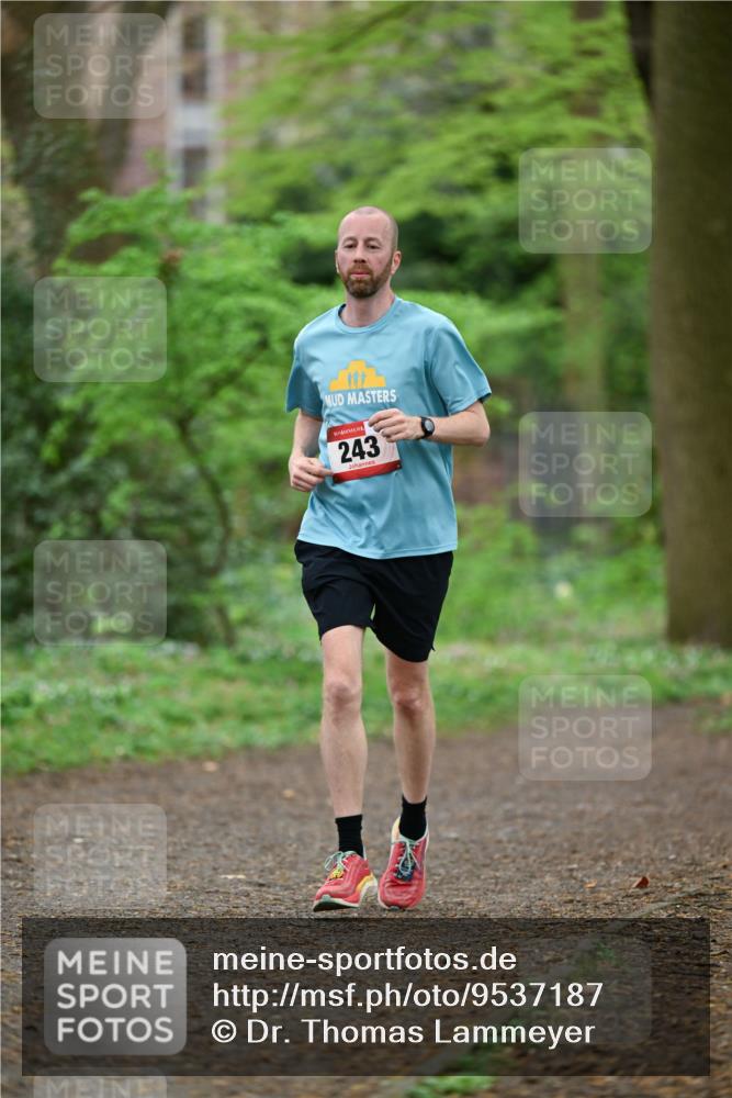 19.04.2026 - Hammer Lauf Dr. Thomas Lammeyer http://msf.ph/oto/9537187 19.04.2026 10:29:14 Laufen 243 meine-sportfotos.de