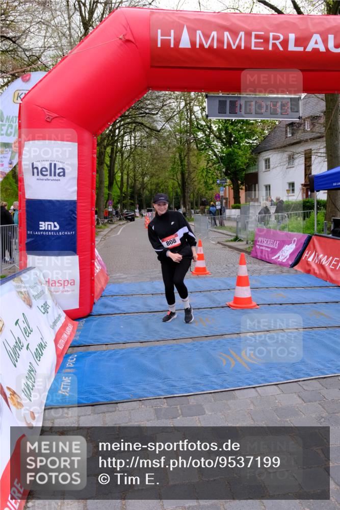 19.04.2026 - Hammer Lauf Tim E. http://msf.ph/oto/9537199 19.04.2026 11:02:52 Ziel 808 meine-sportfotos.de