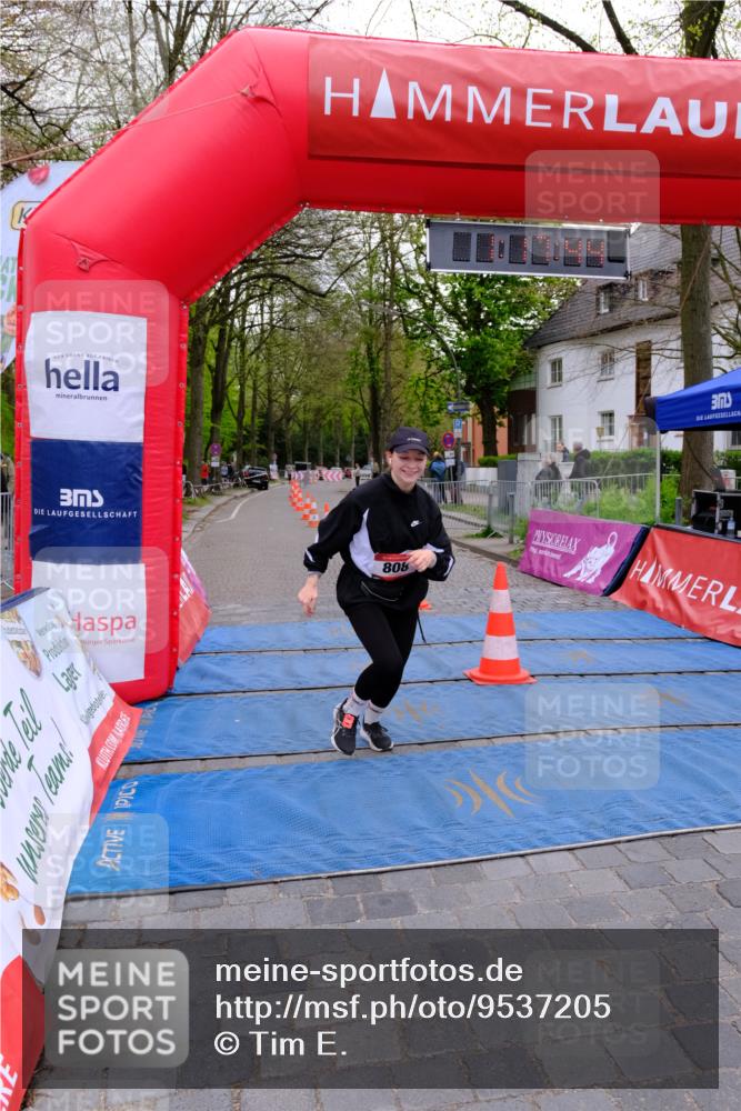 19.04.2026 - Hammer Lauf Tim E. http://msf.ph/oto/9537205 19.04.2026 11:02:52 Ziel 808 meine-sportfotos.de