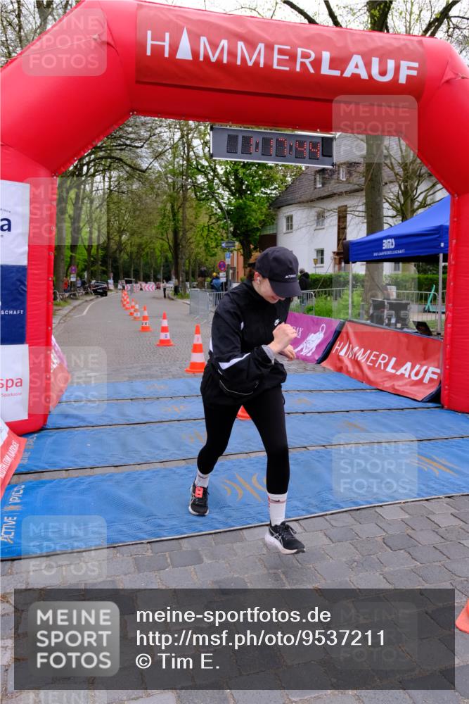19.04.2026 - Hammer Lauf Tim E. http://msf.ph/oto/9537211 19.04.2026 11:02:53 Ziel 808 meine-sportfotos.de
