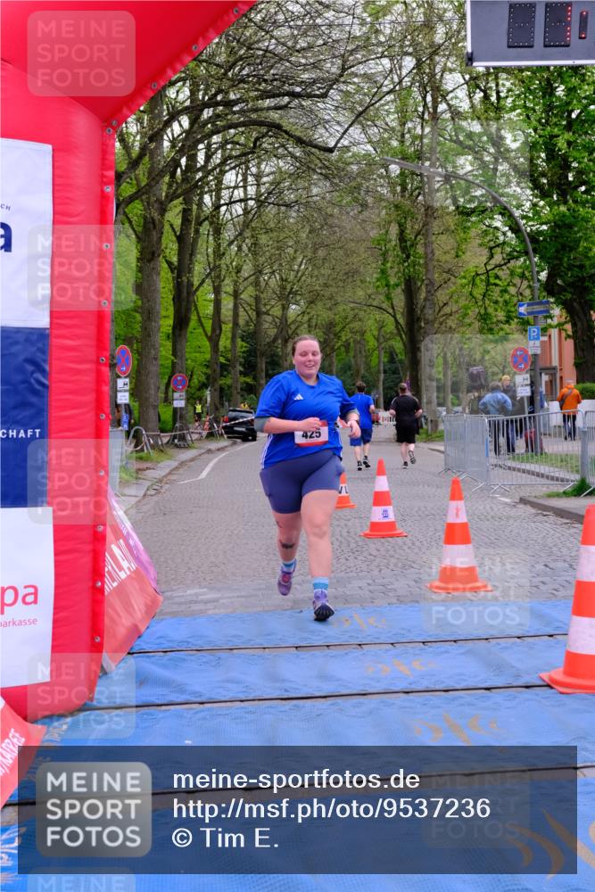 19.04.2026 - Hammer Lauf Tim E. http://msf.ph/oto/9537236 19.04.2026 11:03:54 Ziel 425 meine-sportfotos.de