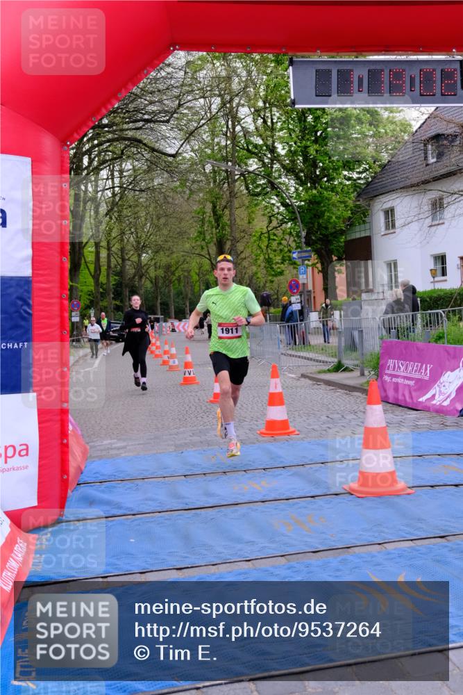 19.04.2026 - Hammer Lauf Tim E. http://msf.ph/oto/9537264 19.04.2026 11:04:11 Ziel 756, 1911 meine-sportfotos.de