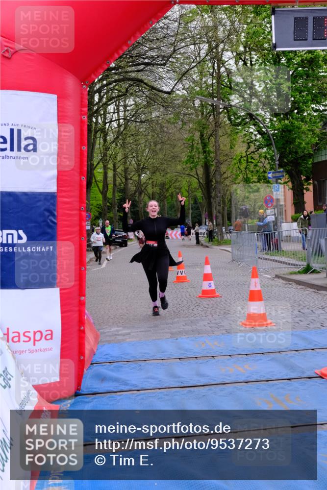 19.04.2026 - Hammer Lauf Tim E. http://msf.ph/oto/9537273 19.04.2026 11:04:13 Ziel 664, 756, 1911 meine-sportfotos.de