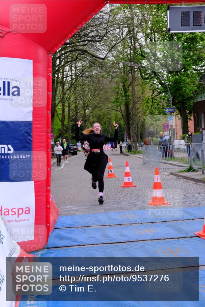 19.04.2026 - Hammer Lauf Tim E. http://msf.ph/oto/9537276 19.04.2026 11:04:13 Ziel 664, 756, 1911 meine-sportfotos.de