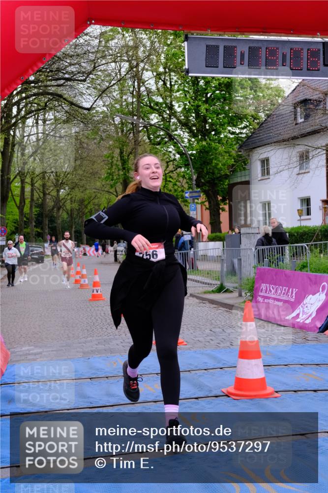 19.04.2026 - Hammer Lauf Tim E. http://msf.ph/oto/9537297 19.04.2026 11:04:14 Ziel 664, 756, 1911 meine-sportfotos.de