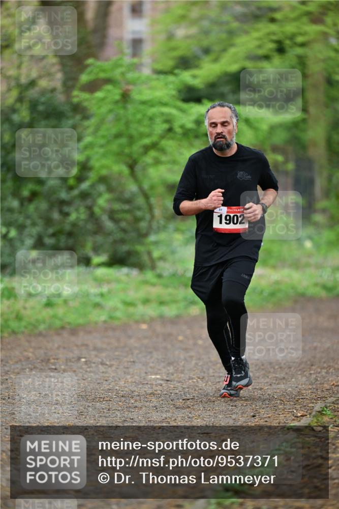 19.04.2026 - Hammer Lauf Dr. Thomas Lammeyer http://msf.ph/oto/9537371 19.04.2026 10:30:31 Laufen 1902 meine-sportfotos.de
