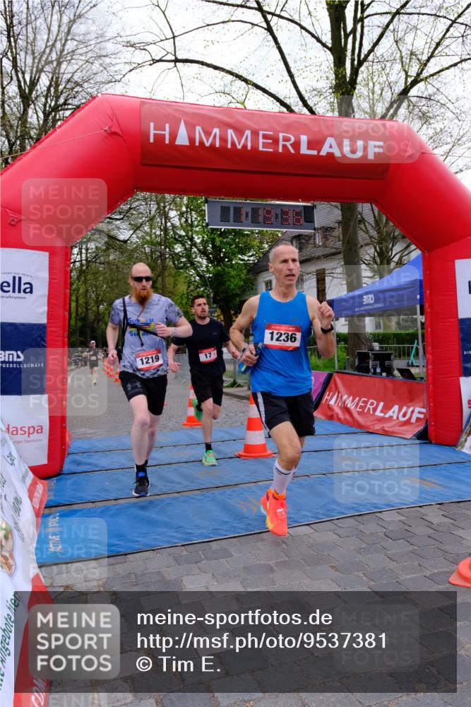 19.04.2026 - Hammer Lauf Tim E. http://msf.ph/oto/9537381 19.04.2026 11:04:45 Ziel 17, 574, 862, 1219, 1236, 1747 meine-sportfotos.de