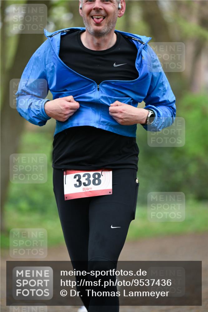 19.04.2026 - Hammer Lauf Dr. Thomas Lammeyer http://msf.ph/oto/9537436 19.04.2026 10:30:42 Laufen 338 meine-sportfotos.de